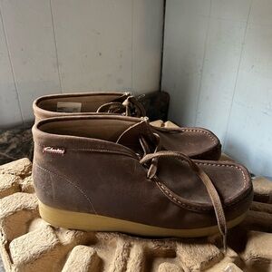 Clarks Men's Brown Chukka Boots